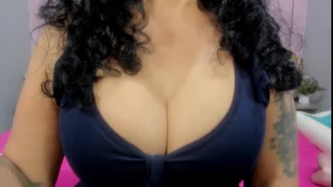 Valeria online show from 02-11-25, 11:32