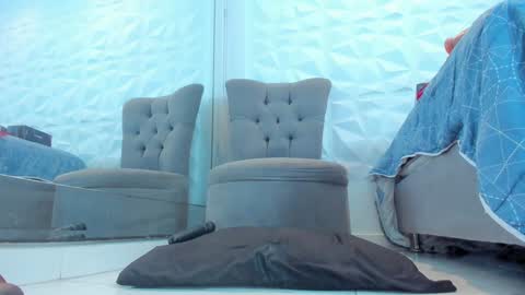 Snapshot of 01nahomi chatting on 01-24-25, 06:25 Nahomi online show from 01-24-25, 06:25