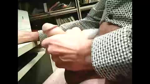 Snapshot of 01quebecboy69 chatting on 11-25-25, 04:40 01quebecboy69 online show from 11-25-25, 04:40