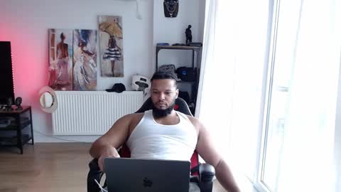 Kingsley online show from 03-10-26, 02:22