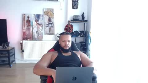 Kingsley online show from 03-12-26, 10:43