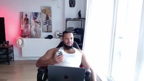 Kingsley online show from 04-16-26, 03:02