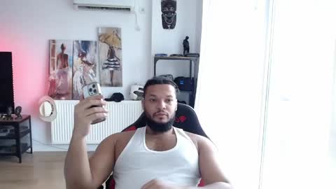 Kingsley online show from 05-25-26, 04:02