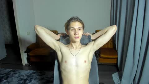 Snapshot of 0verlandd chatting on 01-11-25, 03:09 Adam online show from 01-11-25, 03:09