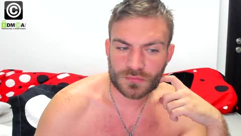 Snapshot of 10in_deluxe chatting on 12-03-24, 08:38 10in_deluxe online show from 12-03-24, 08:38