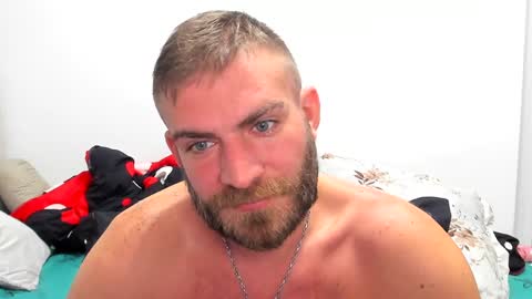 Snapshot of 10in_deluxe chatting on 12-20-24, 05:08 10in_deluxe online show from 12-20-24, 05:08