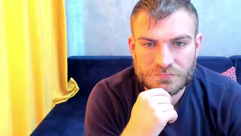 Snapshot of 10in_deluxe chatting on 02-20-25, 09:22 10in_deluxe online show from 02-20-25, 09:22