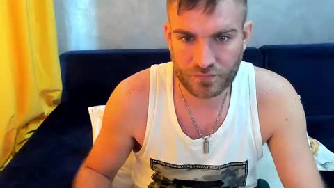 Snapshot of 10in_deluxe chatting on 03-10-25, 08:15 10in_deluxe online show from 03-10-25, 08:15