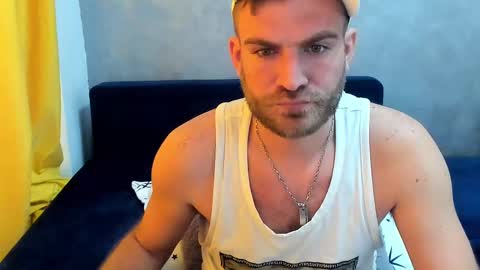 Snapshot of 10in_deluxe chatting on 03-11-25, 06:53 10in_deluxe online show from 03-11-25, 06:53