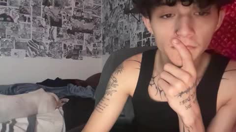 Snapshot of 10incock18 chatting on 11-27-25, 07:16 10incock18 online show from 11-27-25, 07:16