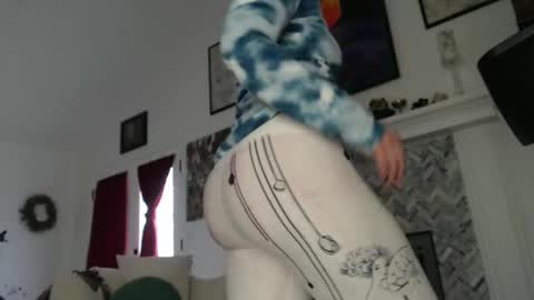 Snapshot of 11willowandjohn11 chatting on 03-12-25, 09:56 Aurora Willows online show from 03-12-25, 09:56