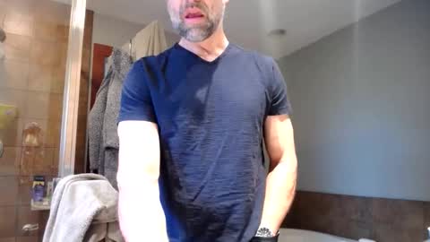 Snapshot of 123h0rny chatting on 12-14-25, 06:01 123h0rny online show from 12-14-25, 06:01