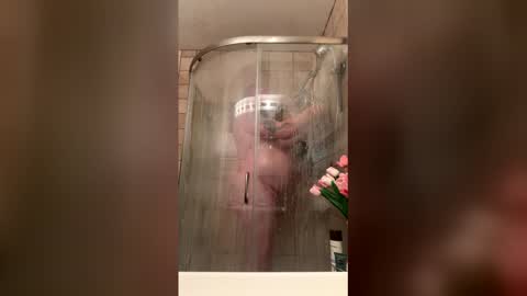 Snapshot of 12sil chatting on 01-16-26, 01:48 12sil online show from 01-16-26, 01:48