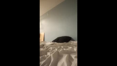 Snapshot of 143poolou chatting on 03-25-26, 06:41 143poolou online show from 03-25-26, 06:41