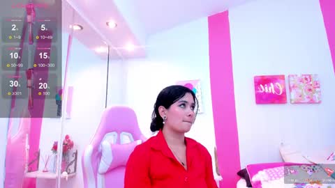 Snapshot of 15_scarlette chatting on 02-18-25, 10:49 Scarlette online show from 02-18-25, 10:49