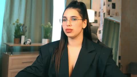 Jessica online show from 04-13-26, 05:02