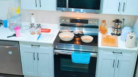 Tong  Ralph online show from 04-03-26, 01:14