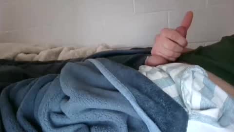 Snapshot of 18skinnypee chatting on 03-09-26, 09:08 18skinnypee online show from 03-09-26, 09:08