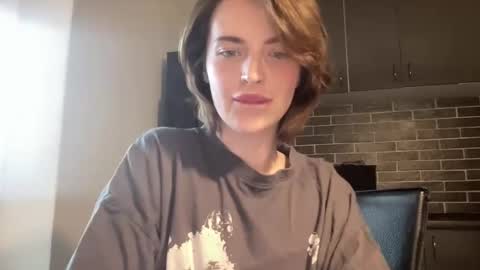 DOVE online show from 02-28-25, 01:58