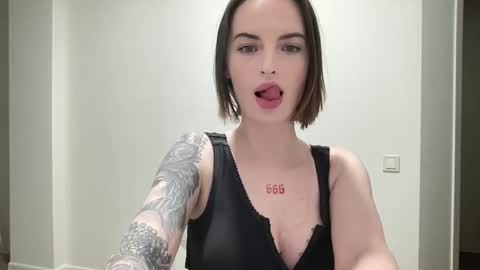 DOVE online show from 11-26-25, 09:05