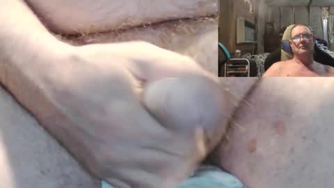 Snapshot of 1isallineed chatting on 11-27-25, 06:26 Pussy Slayer online show from 11-27-25, 06:26