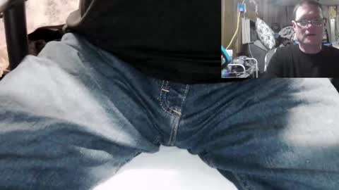 Snapshot of 1isallineed chatting on 01-14-26, 12:11 Pussy Slayer online show from 01-14-26, 12:11