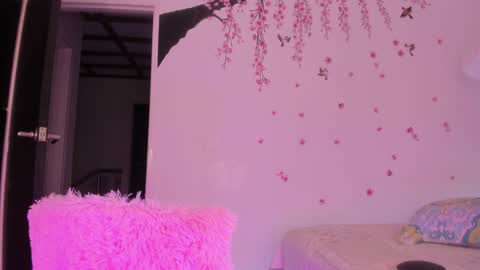 Snapshot of 1laiaa1 chatting on 01-20-25, 05:48 laiaa rivas online show from 01-20-25, 05:48