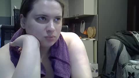 1LINDSEY1 online show from 09-21-25, 02:40