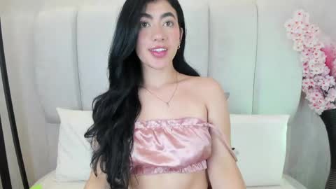 Snapshot of 1m_emily chatting on 04-27-26, 09:46 . online show from 04-27-26, 09:46