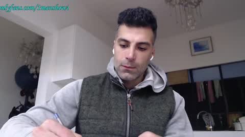 1manshow11 online show from 12-02-24, 09:02