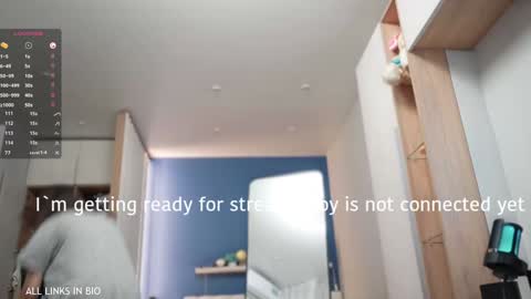 Marie online show from 02-02-25, 06:53