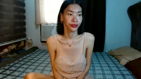 Snapshot of 1perfectmodel4u chatting on 06-16-26, 05:43 1perfectmodel online show from 06-16-26, 05:43