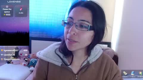 paola online show from 02-08-25, 08:21