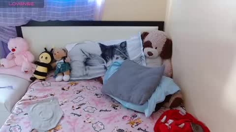 paola online show from 03-05-25, 07:38