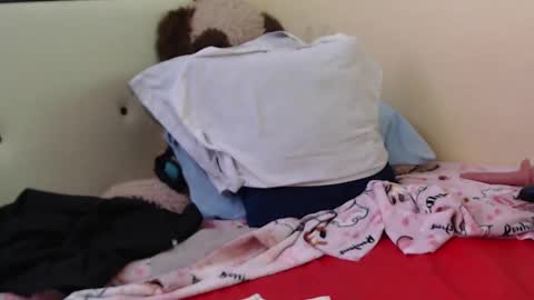 paola online show from 03-05-25, 10:43