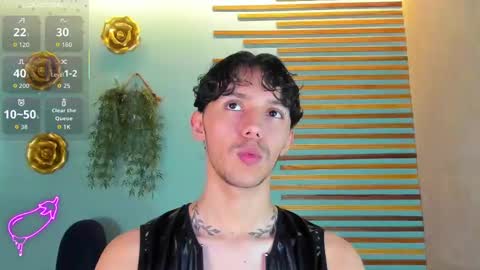 Snapshot of 1sebass chatting on 10-10-25, 07:46 Sebastian online show from 10-10-25, 07:46