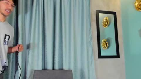 Snapshot of 1sebass chatting on 10-18-25, 07:14 Sebastian online show from 10-18-25, 07:14