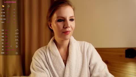 VICTORIA online show from 10-01-25, 01:11