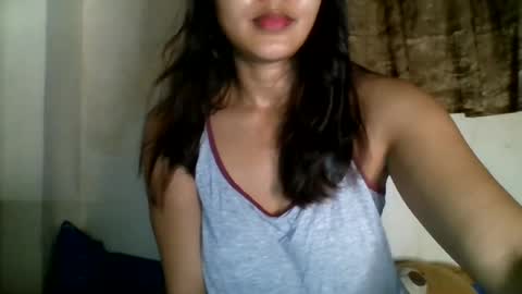 Snapshot of 1smile4u chatting on 06-25-26, 01:26 1smile4u online show from 06-25-26, 01:26