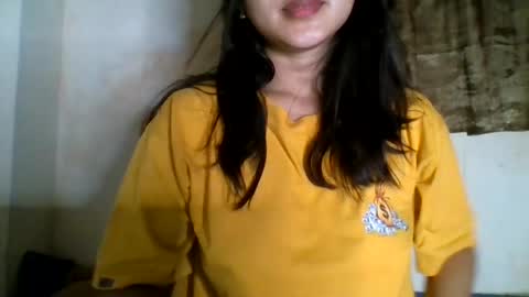 Snapshot of 1smile4u chatting on 07-16-26, 01:06 1smile4u online show from 07-16-26, 01:06