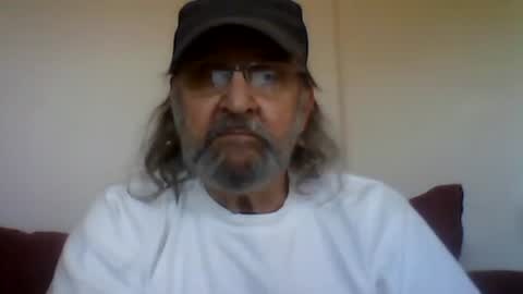 Snapshot of 1valentine chatting on 02-06-25, 10:10 1valentine online show from 02-06-25, 10:10