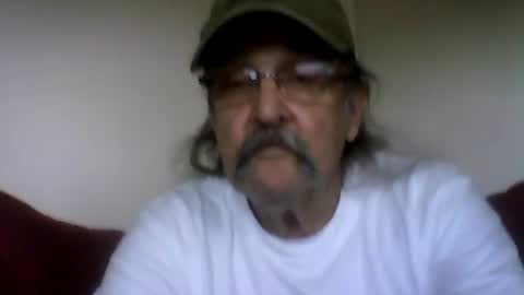 Snapshot of 1valentine chatting on 09-21-25, 10:11 1valentine online show from 09-21-25, 10:11