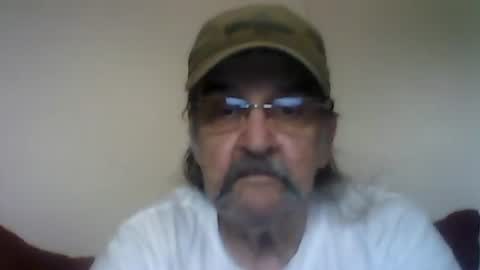 Snapshot of 1valentine chatting on 09-26-25, 10:47 1valentine online show from 09-26-25, 10:47