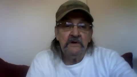 Snapshot of 1valentine chatting on 10-01-25, 04:35 1valentine online show from 10-01-25, 04:35