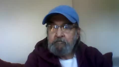 Snapshot of 1valentine chatting on 12-17-25, 04:57 1valentine online show from 12-17-25, 04:57