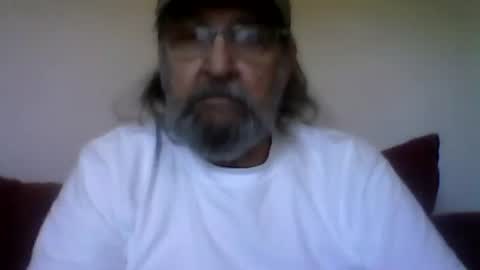 Snapshot of 1valentine chatting on 04-15-26, 11:49 1valentine online show from 04-15-26, 11:49