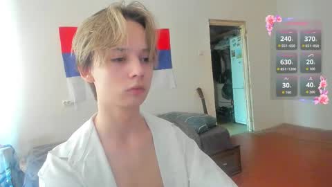 Snapshot of 1vampirella_gs chatting on 06-04-26, 01:17 Milos online show from 06-04-26, 01:17