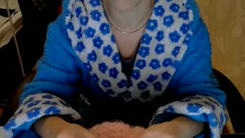 Snapshot of 1your_hot_girls chatting on 02-20-25, 05:29 1your_hot_girls online show from 02-20-25, 05:29