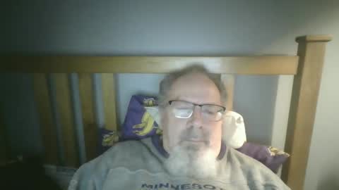 Snapshot of 2003dynawideglide chatting on 02-23-25, 01:35 2003dynawideglide online show from 02-23-25, 01:35