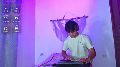 Snapshot of 2006_tgn chatting on 09-22-25, 11:56 2006_tgn online show from 09-22-25, 11:56